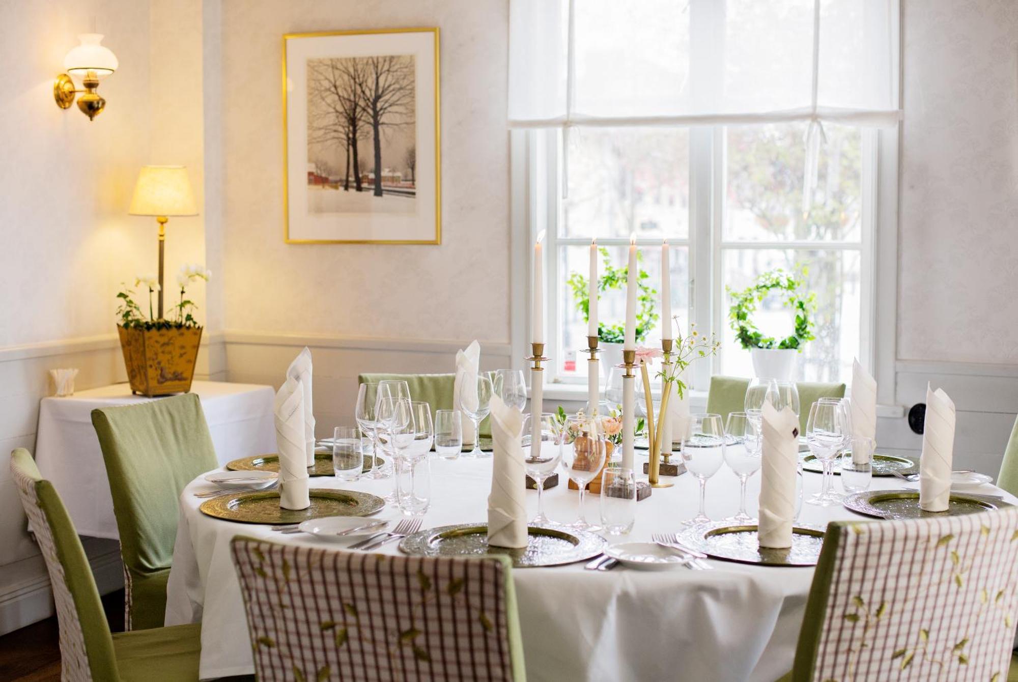 Stadshotell & Spa 4*